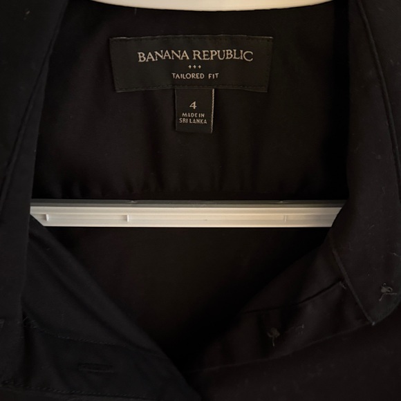 Banana Republic Midnight Black Collared Shirt - Picture 2 of 3